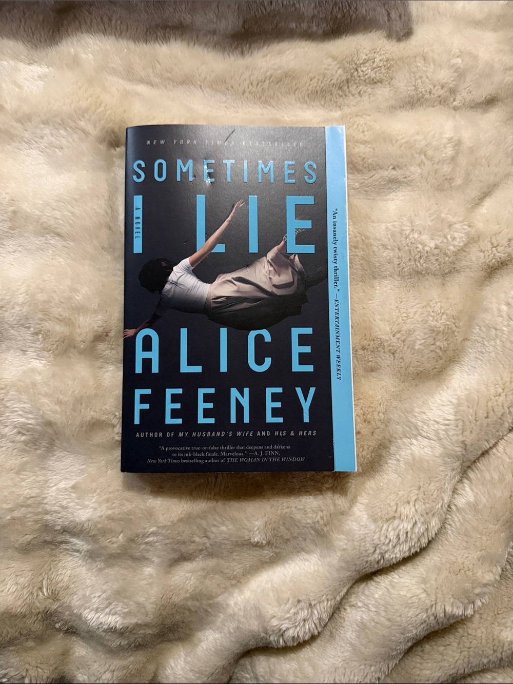 Sometimes I Lie - Blue Paperback